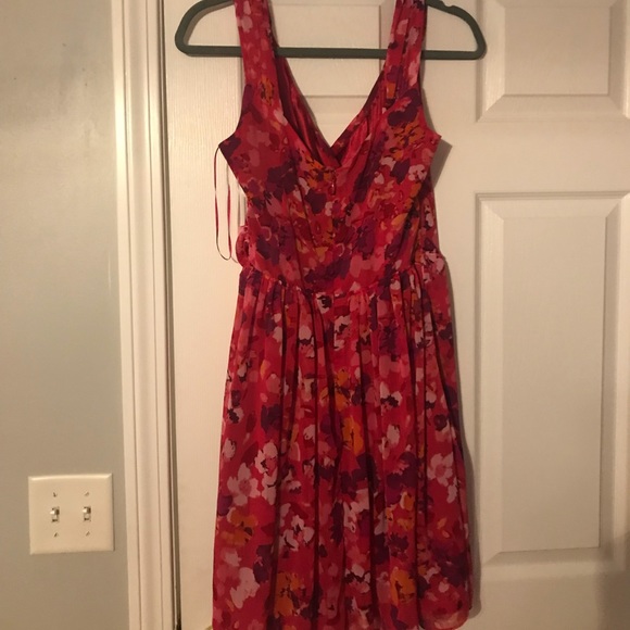 Express formal dress - Picture 2 of 2